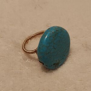 Turquoise Stone Gold Wire Ring